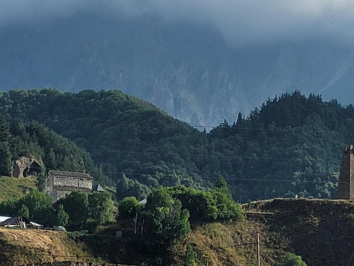 Mtisguli Cottages Kazbegi Bagian luar foto